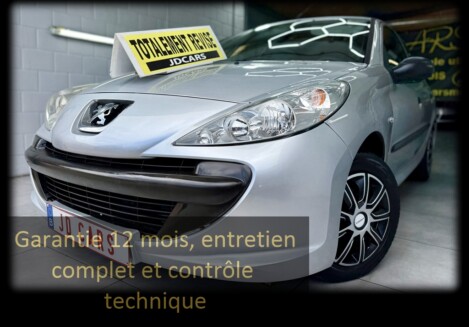 PEUGEOT 206+ 1.1 ESSENCE GARANTIE 1 AN CTOK 2999€