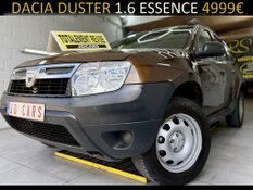 DACIA DUSTER 1.6 ESSENCE 4X2 GARANTIE 1 AN CTOK 4999€