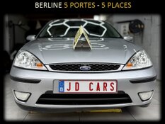 FORD FOCUS AUTOMATIQUE 1.6 ESSENCE GHIA GARANTIE 1 AN CTOK 2999€