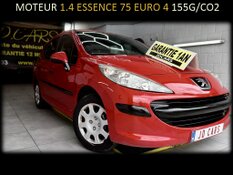PEUGEOT 207 SW 1.4 ESSENCE GARANTIE 1 AN CTOK 2999€