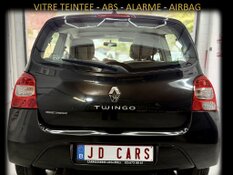 RENAULT TWINGO 1.1 ESSENCE GARANTIE 1 AN CTOK 3499€