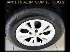 RENAULT KANGOO 1.2 ESSENCE LIMITED GARANTIE 1 AN CTOK 7499€