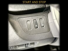 RENAULT KANGOO 1.2 ESSENCE LIMITED GARANTIE 1 AN CTOK 7499€