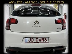 CITROEN C3 1.0 ESSENCE 74MKM GARANTIE 1 AN CTOK 5999€ CITROEN C3 1.0 ESSENCE 74MKM GARANTIE 1 AN CTOK 5999€