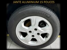 DACIA LOGAN 1.2 ESSENCE GARANTIE 1 AN CTOK 4999€ TTC DACIA LOGAN 1.2 ESSENCE GARANTIE 1 AN CTOK 4999€ TTC