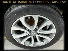 NISSAN JUKE 1.2 ESSENCE GARANTIE 1 AN CTOK 6999€