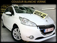 PEUGEOT 208 1.2 ESSENCE AUTOMATIQUE GARANTIE 1 AN CTOK 5999€