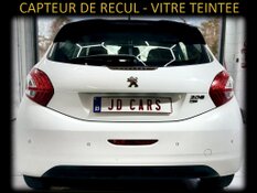 PEUGEOT 208 1.2 ESSENCE AUTOMATIQUE GARANTIE 1 AN CTOK 5999€