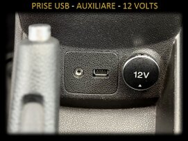 FORD FIESTA 1.0 ESSENCE GARANTIE 1 AN CTOK 6999€