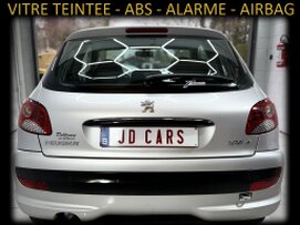 PEUGEOT 206+ 1.1 ESSENCE GARANTIE 1 AN CTOK 4499€