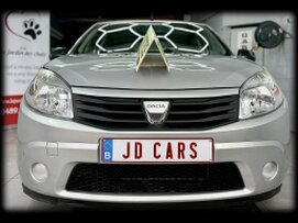 DACIA SANDERO 1.4 ESSENCE GARANTIE 1 AN CTOK 3999€