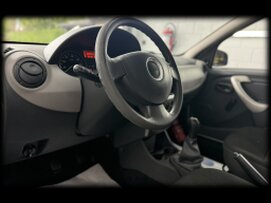 DACIA SANDERO 1.4 ESSENCE GARANTIE 1 AN CTOK 3999€
