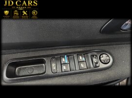 PEUGEOT 3008 1.6 ESSENCE GARANTIE 1 AN CTOK 4999€