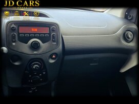 PEUGEOT 108 1.0 ESSENCE 3000KM GARANTIE 1 AN CTOK 7499€