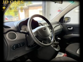 HYUNDAI I10 1.1 ESSENCE GARANTIE 1 AN CTOK 2999€