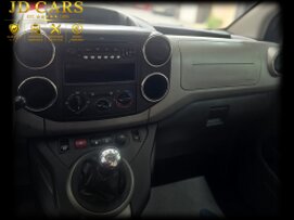 PEUGEOT PARTNER TEPEE 1.6 HDI EQUIPEMENT PMR GARANTIE 1 AN CTOK 5499€