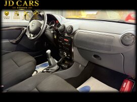 DACIA DUSTER 1.6 ESSENCE 31MKM GARANTIE 1 AN CTOK 7499€